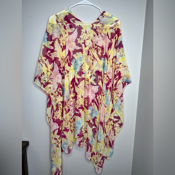 NWT - West Loop Kaftan, Swim Cover up! Perfect Resort-wear. One size. Brand New. - Picture 5 of 6